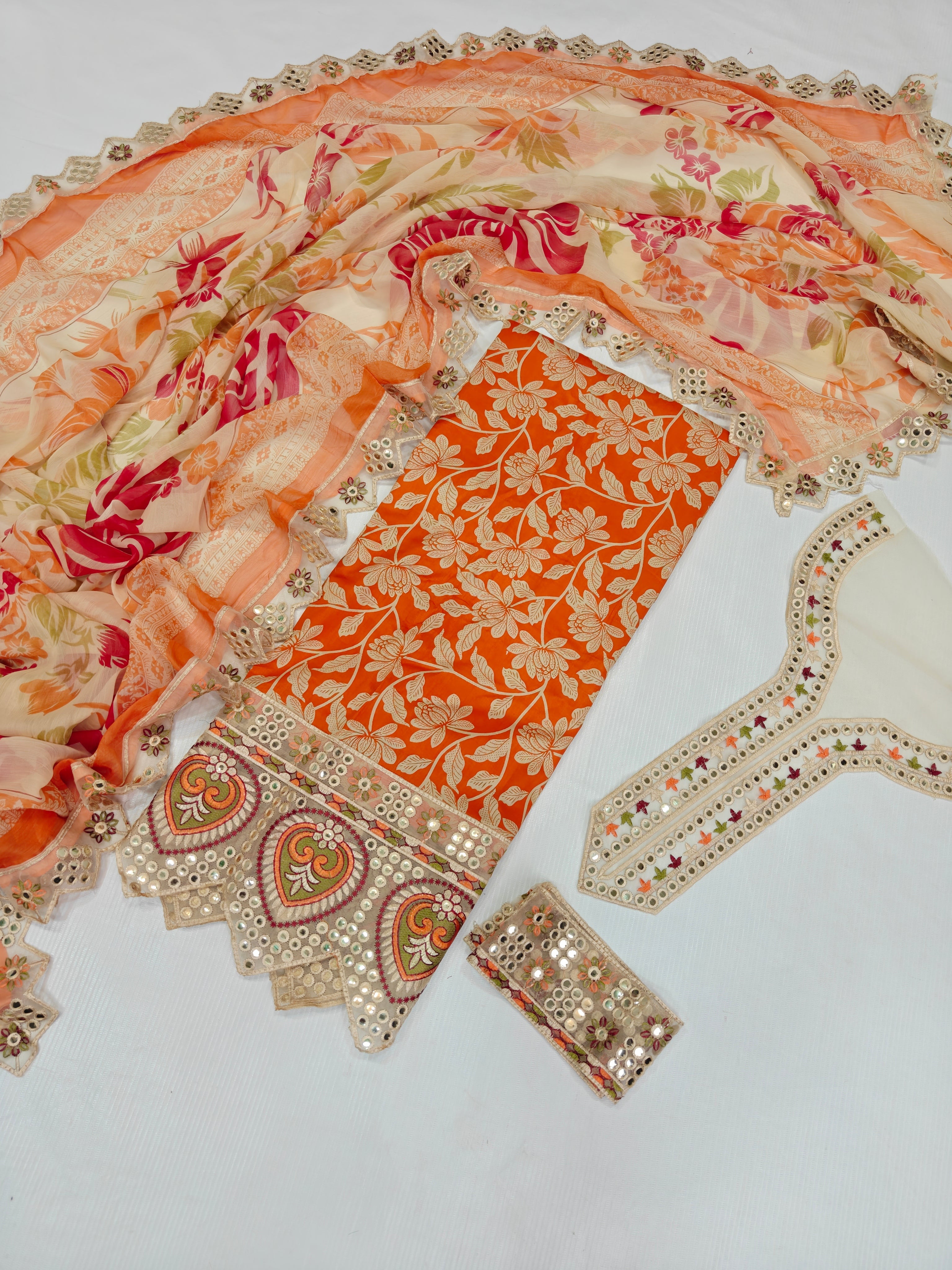 Aneela's Printed Embroidered Lawn 3PC Unstitched Memon Clothes